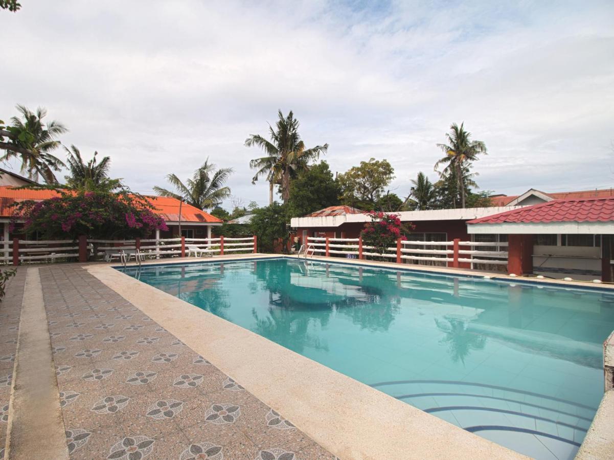 OYO 853 Malapascua Beach And Dive Resort Exterior foto
